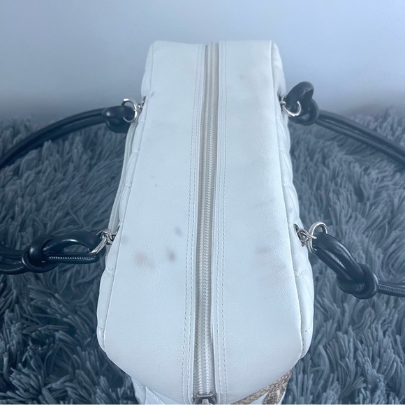 SOLD to a lovely buyer✨Preloved authentic Chanel bag - Picture 7 of 16